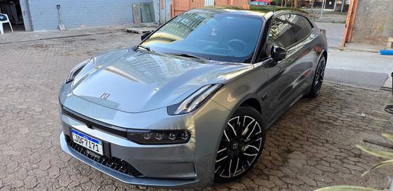 ZEEKR 001 100 KW ELÉTRICO FLAGSHIP AWD